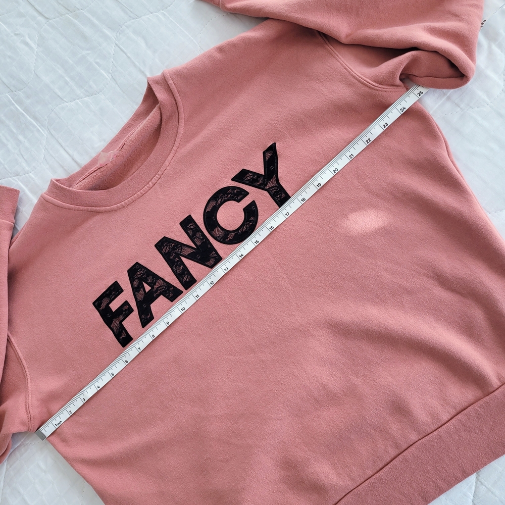 'Fancy' Betsey Johnson Performance lace Applique Salmon Crewneck Sweatshirt XL - Picture 9 of 10